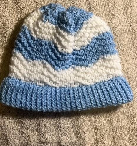 Newborn knitted Blue and White beanie