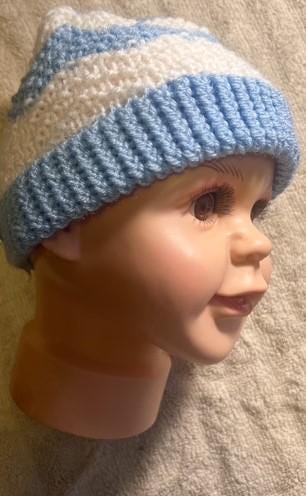 Newborn knitted Blue and White beanie