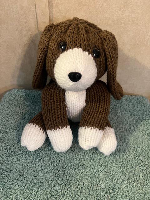 Cute Handmade Knit Beagle Puppy